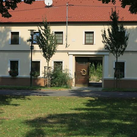 La Ferme De Sissi Leilighet Smrzice Eksteriør bilde
